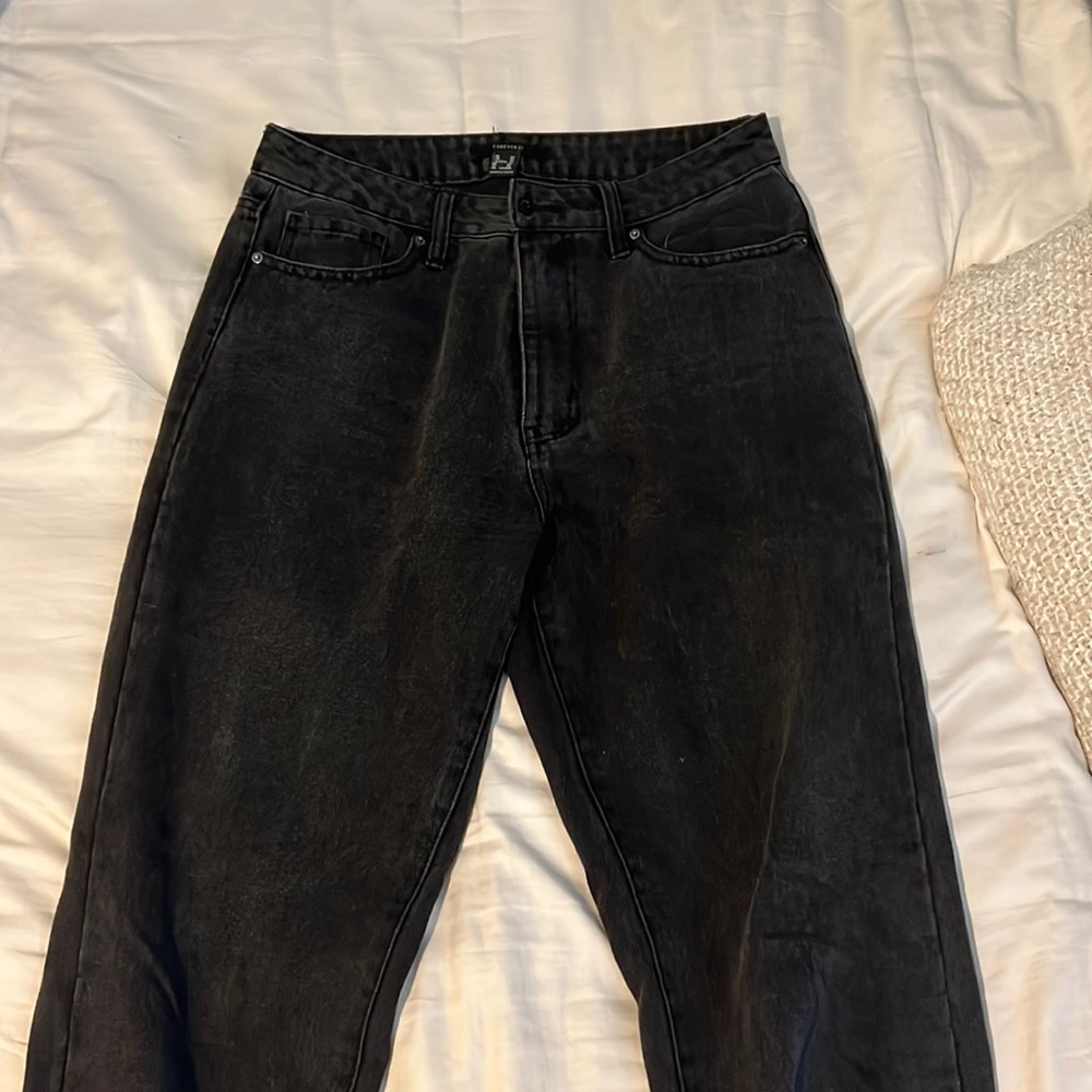 Black Mom Jeans